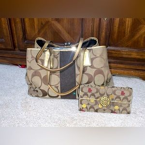 Authentic Coach Purse and Wallet